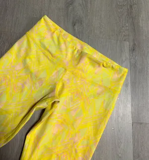 Alo cropped leggings thumbnail 5