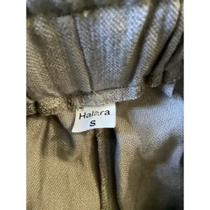 Halara NWOT Light Gray Linen-Feel Paperbag Waist Shorts with Tie Belt Small thumbnail 5
