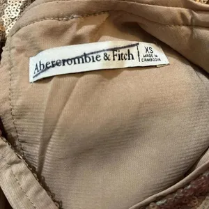 Abercrombie Classic Party Top Sequin Bling Y2K Ruched Sleeve Button‎ Back XS thumbnail 7