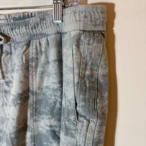 Athleta Farallon Camo Print Joggers Size‎ Large thumbnail 4