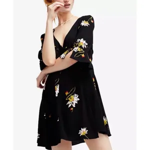 Free People Time on my side Mini Dress Black Floral‎ V-Neck Bell Sleeve Size M thumbnail 4