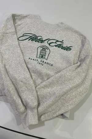 Abercrombie Crewneck thumbnail 1