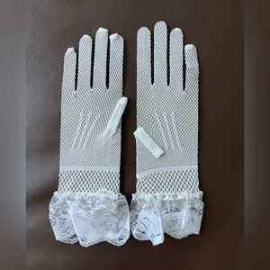 Elegant White Fascinator and Gloves Set thumbnail 4