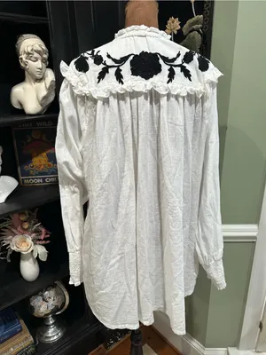 Free People Rose Vines Embroidered Blouse – Ivory Combo – Size Large thumbnail 10