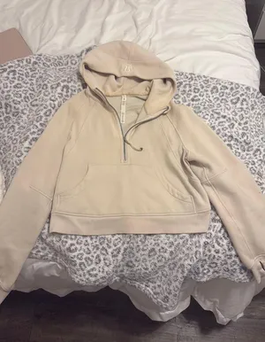 Lululemon Scuba Half-Zip thumbnail 1