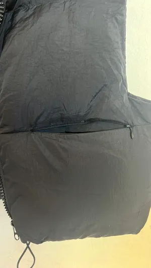 Amazon Cropped Puffer Vest thumbnail 5