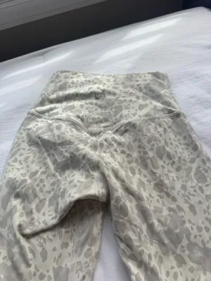 Lululemon Leggings Align thumbnail 2