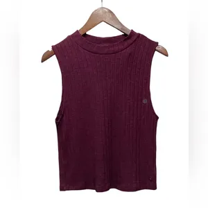 American Eagle chic ribbed high neck sleeveless sweater Burgundy size Large thumbnail 5