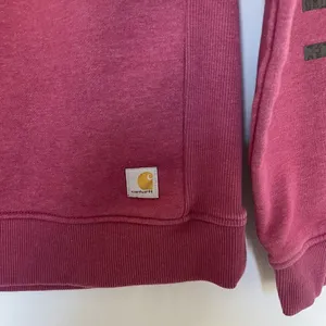Carhartt relaxed fit women's size‎ S pink crewneck sweater casual warm magenta thumbnail 3