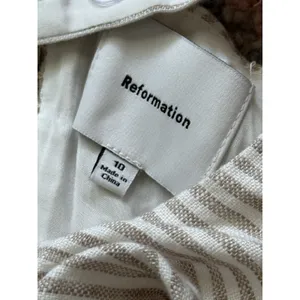 Reformation Balia Linen Midi Dress Size 10 Tan White Striped Smocked Sleeveless thumbnail 5