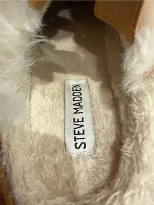 Steve Madden Tan Faux-Suede Mule Slippers with White Faux-Fur Cuff Size 8 thumbnail 4