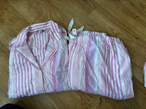 victoria’s secret pajama set thumbnail 1