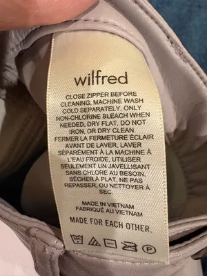 Aritzia Wilfred Melina Pants faux leather straight leg sz 6 new NWOT lavender thumbnail 6