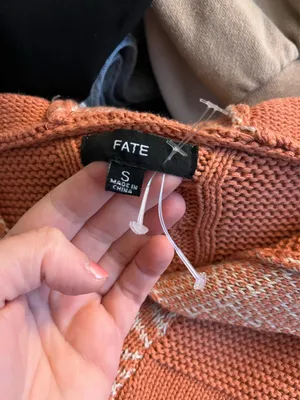 FATE Sweater Knit thumbnail 3