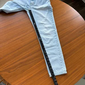 BDG Urban Outfitters Light Wash Mom Jeans High Waist Straight Leg W28 thumbnail 15