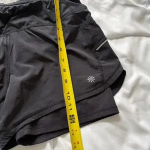Athleta Running Shorts Womens Small Black 2-in-1 Liner‎ Pockets Activewear Gym thumbnail 2