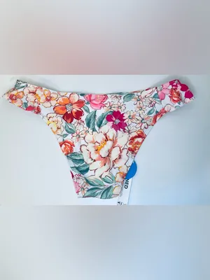 Cupshe Set NWT Women’s Pink Multi Floral Bikini Swimsuit Size‎ S thumbnail 9