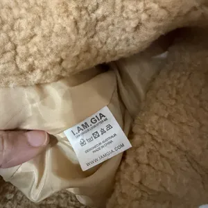 I AM GIA x REVOLVE Size Medium teddy Sherpa jacket‎ full zip thumbnail 9