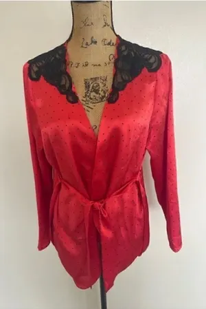 Victoria’s Secret Vintage Gold Label Red Robe thumbnail 1