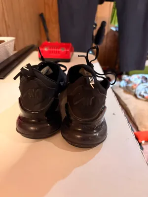 Youth nike air max 270 shoes thumbnail 2