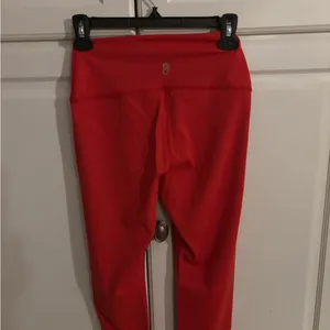 NWT Ing red athletic pants. Size‎ medium. thumbnail 4