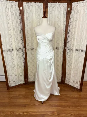 Beautiful David’s Bridal Satin Sheath Wedding Gown thumbnail 3
