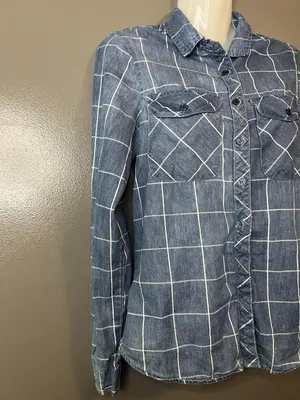 Japna Shirt Womens Small Blue Chambray Windowpane Plaid Button Down Long Sleeve thumbnail 2