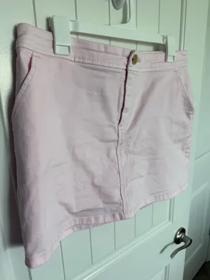 Lilly Pulitzer jean skort thumbnail 2