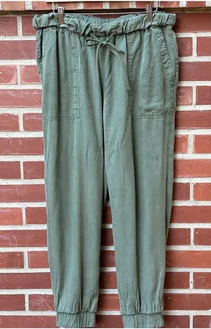 Universal Threads Olive Green Casual Jogger Pants Size L thumbnail 1