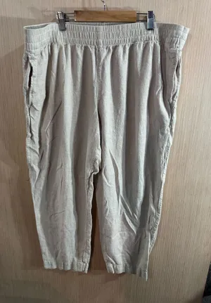 Women’s Old Navy Lightweight Elastic Waist Casual Straight Pants - Cream Size XL thumbnail 1