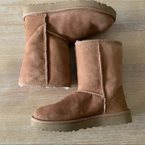 Ugg Australia Classic Brown Boots thumbnail 12
