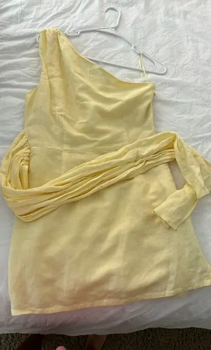 French Connection Butter Yellow Short Dress thumbnail 1