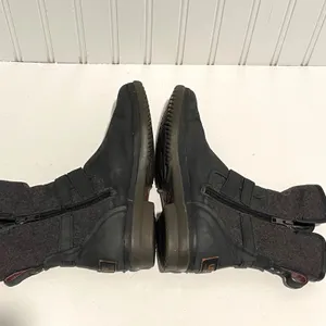 UGG Simmens Waterproof Boot Womens‎ 8.5 Black Leather Wool Moto Buckle 1005285 thumbnail 5