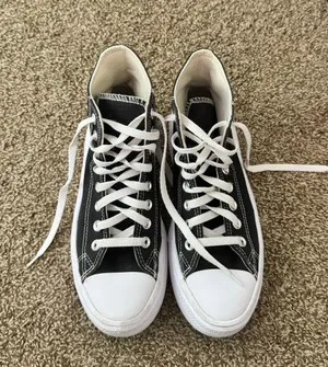Converse Hightop thumbnail 1