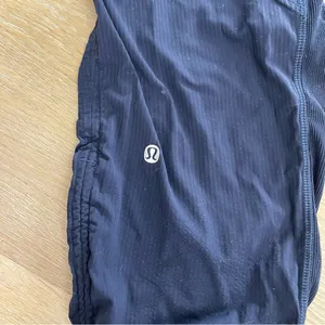 Lululemon Dance Studio Crop *25" thumbnail 5