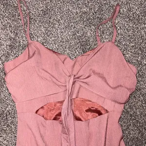 White Fox Boutique pink mini dress with ruffled hem and tie front detail, size S thumbnail 5