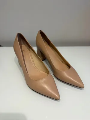 Marc Fisher Nude Block Heels Size 7.5W thumbnail 2
