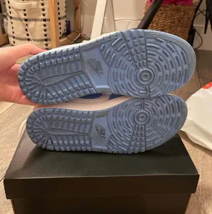 Air Jordan 1 Low Golf 'UNC' thumbnail 8