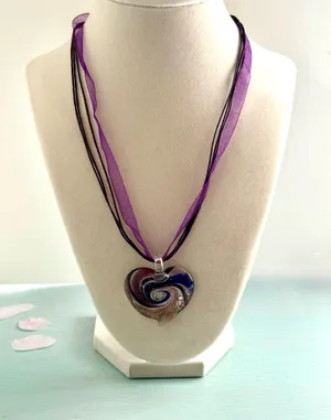 Murano Purple Heart Necklace thumbnail 3