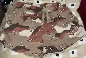 Gymshark camo shorts thumbnail 1