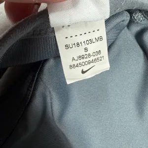 Nike Indy Party Pack Sports Bra Women’s Small Gray Silver Metallic Light Support thumbnail 3