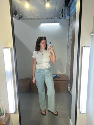 Abercrombie Relaxed Jean thumbnail 1