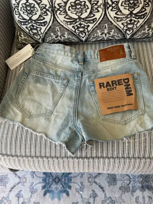 NWT Rare Denim Edit Shorts Blue Size 24 thumbnail 2
