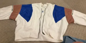 Jacket thumbnail 1