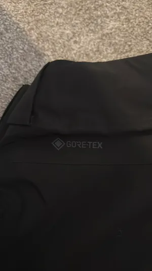 Patagonia lined snow pants thumbnail 2