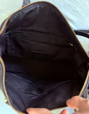 Woman’s coach bag thumbnail 9
