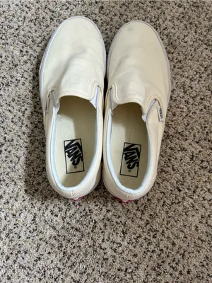 Vans Slip-On Sneakers in Off-White/Cream thumbnail 3