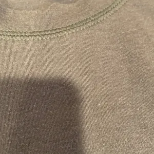 Old Navy Women’s Large Gray Olive Green Long Sleeve Hoodie Top Hooded T-Shirt thumbnail 5