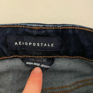 NWOT | Aeropostale women’s high rise jegging jeans‎ — size 2 thumbnail 6