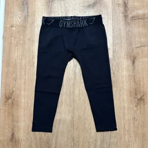 GYMSHARK | Women's Black Seamless Cropped Athleisure Leggings, Size L‎ thumbnail 2